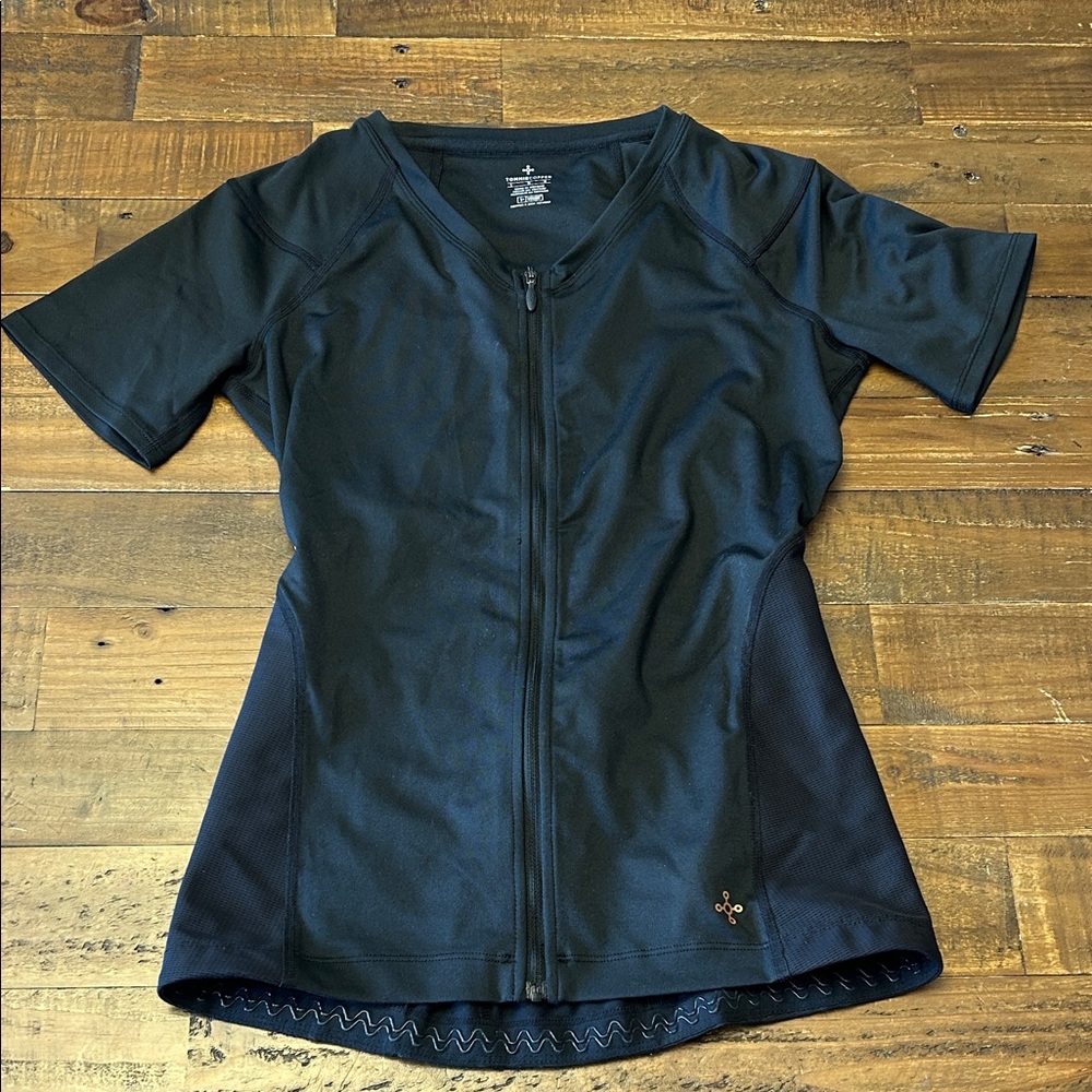 Tommie Copper Black Women's Zip-Front Athletic Top